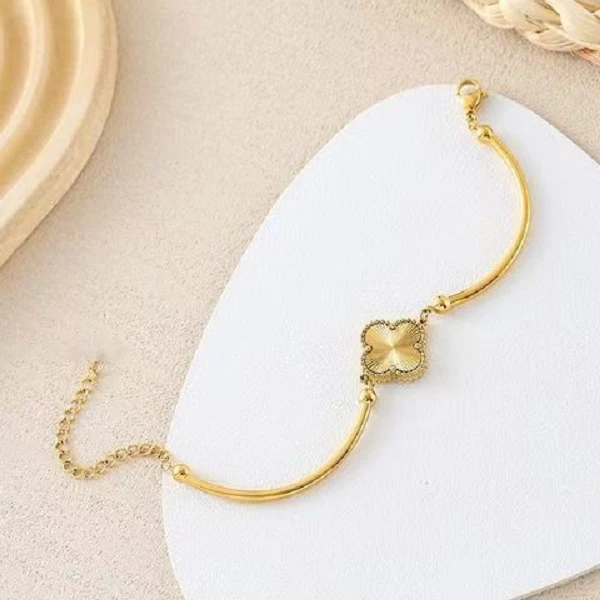 24-KK1091时尚气质款五花手链