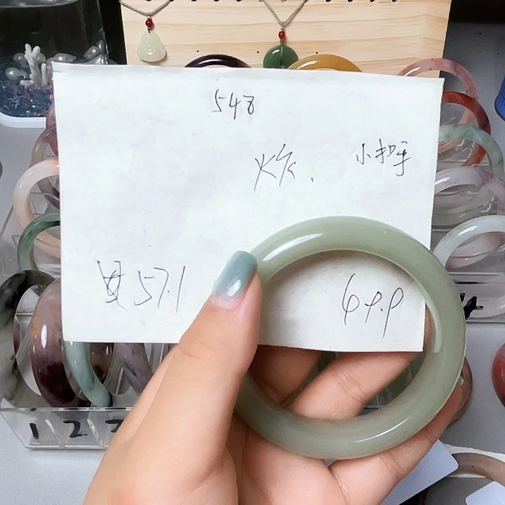 石英质玉手镯合金548