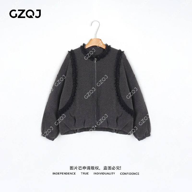 广州琴姐【雾灰蕾语】格雷减龄蕾丝拼接圆领毛呢羽绒服外套女冬2811