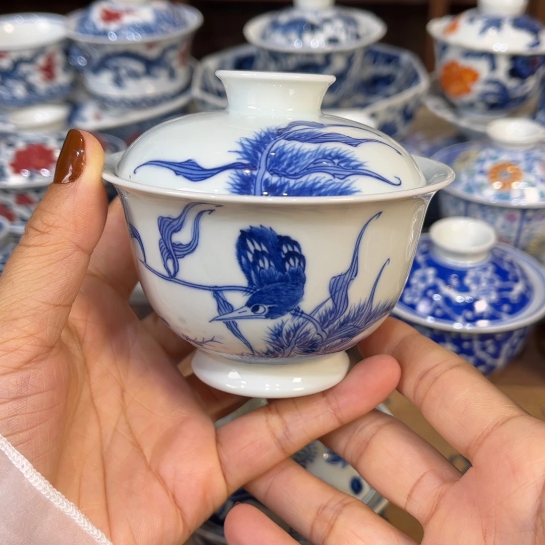 罗***荣盖碗………………………………………………