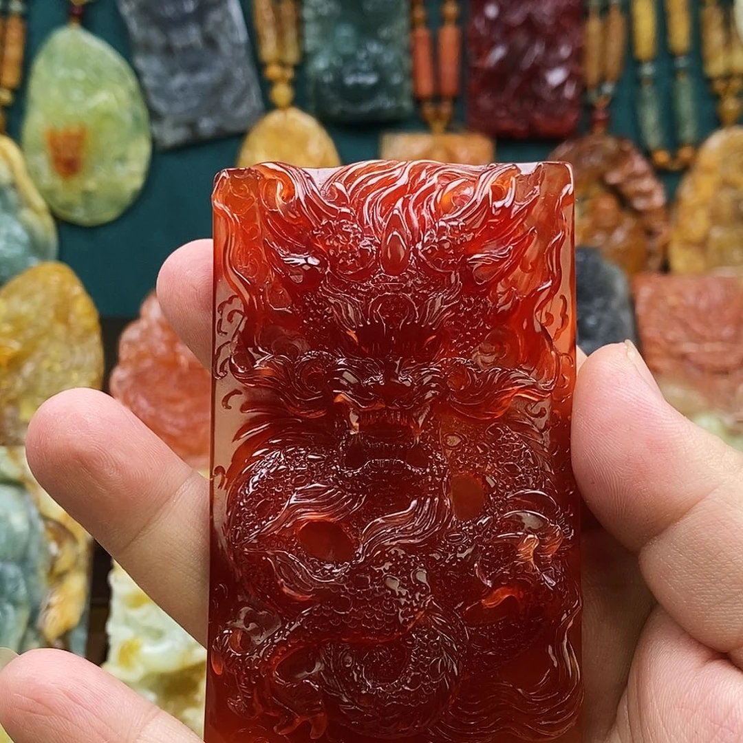 思***y蛇纹石玉未镶嵌颈饰