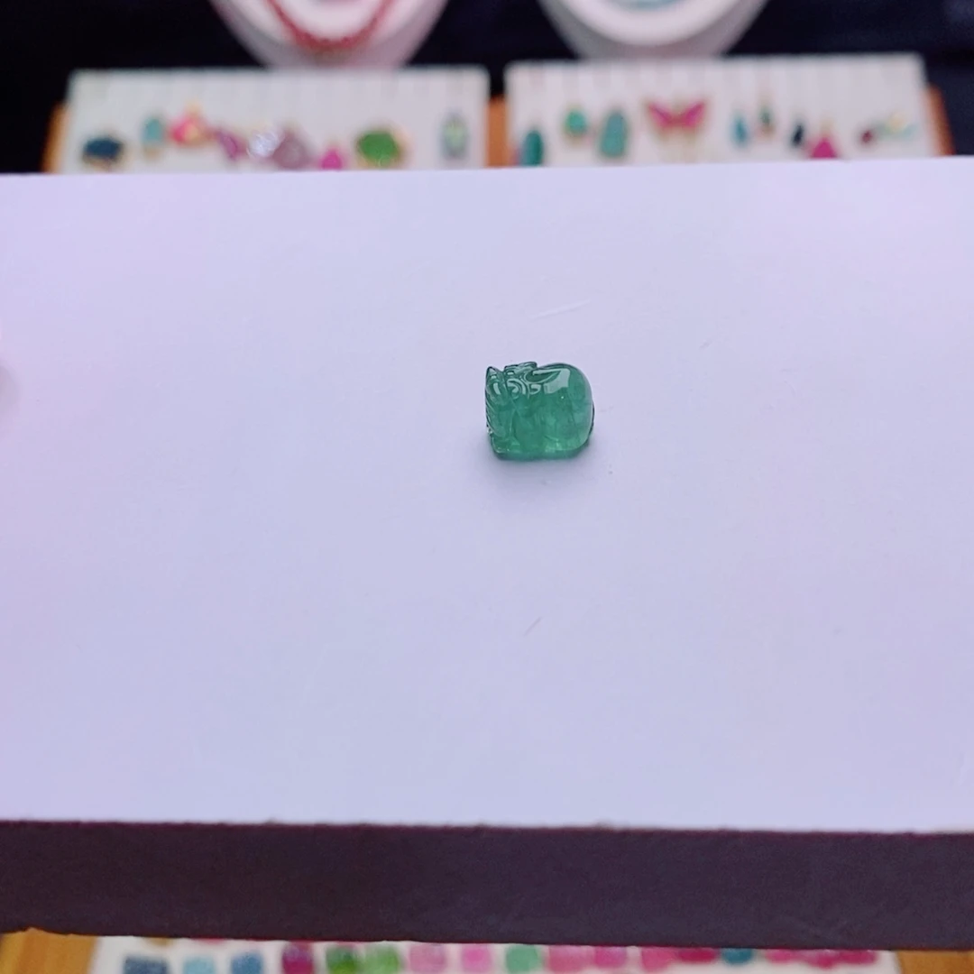 碧玺未镶嵌单珠m貔貅