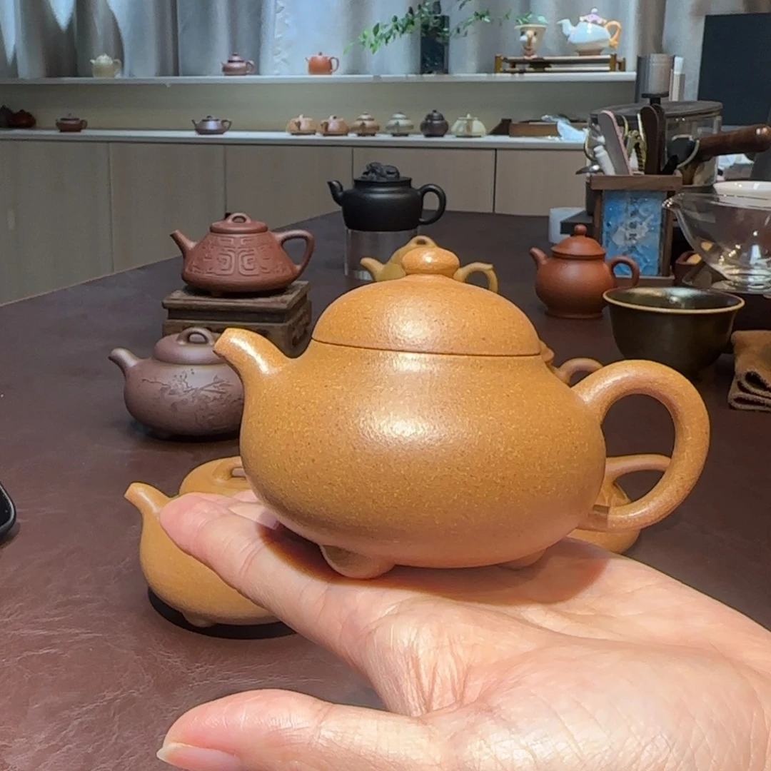 紫砂黄金段喜瓢半手工135cc
