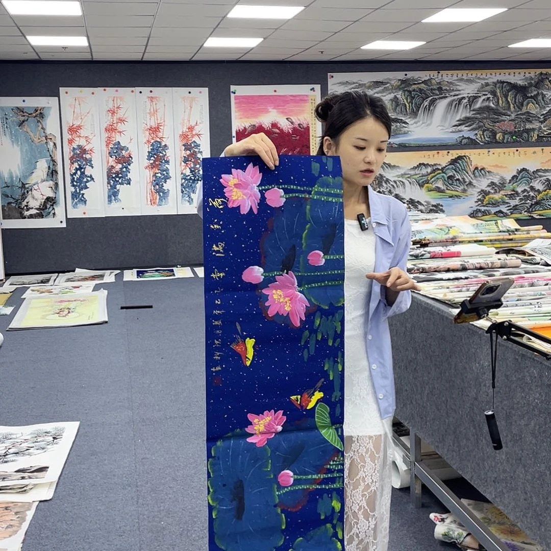 国画作品小姐姐放漏…