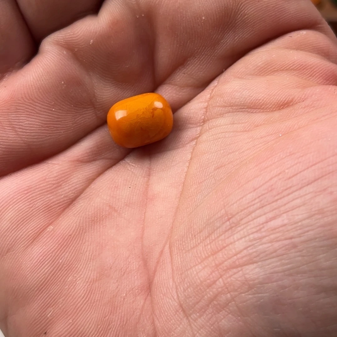 土***妈蜜蜡未镶嵌颈饰老蜜蜡
