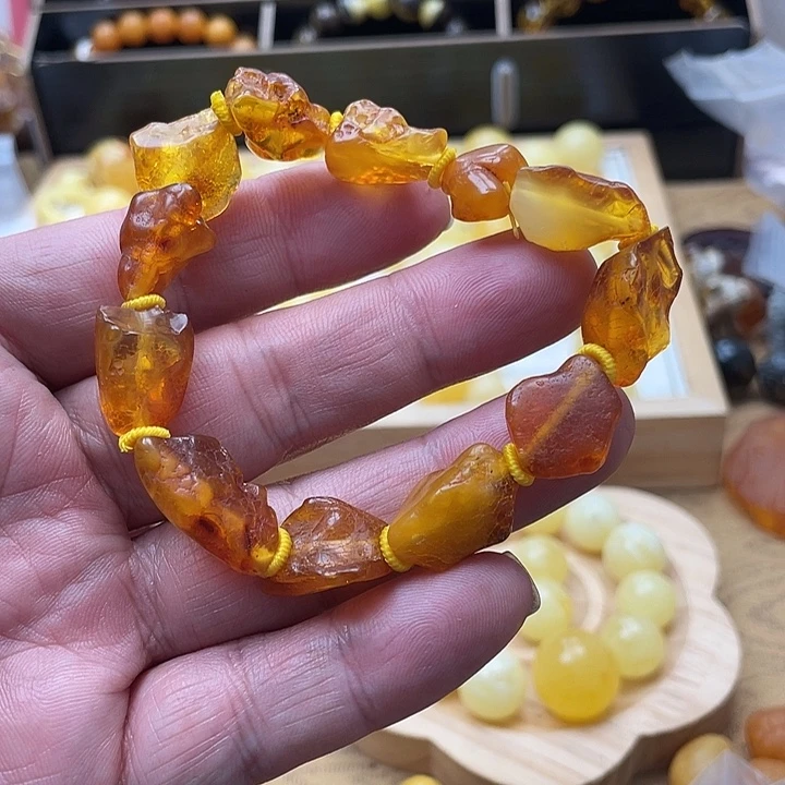 琥珀未镶嵌套链手串