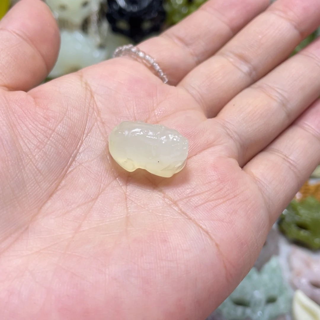 【闪购商品】岫玉颈饰未镶嵌14吊坠