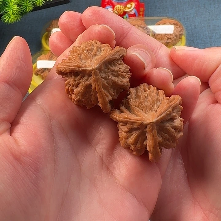 文玩核桃把件全品37三棱盘山