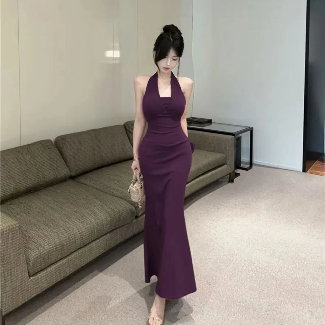 辣妹链条纯欲性感别致绝美绑带设计露背夏季挂脖连衣裙女修身长裙