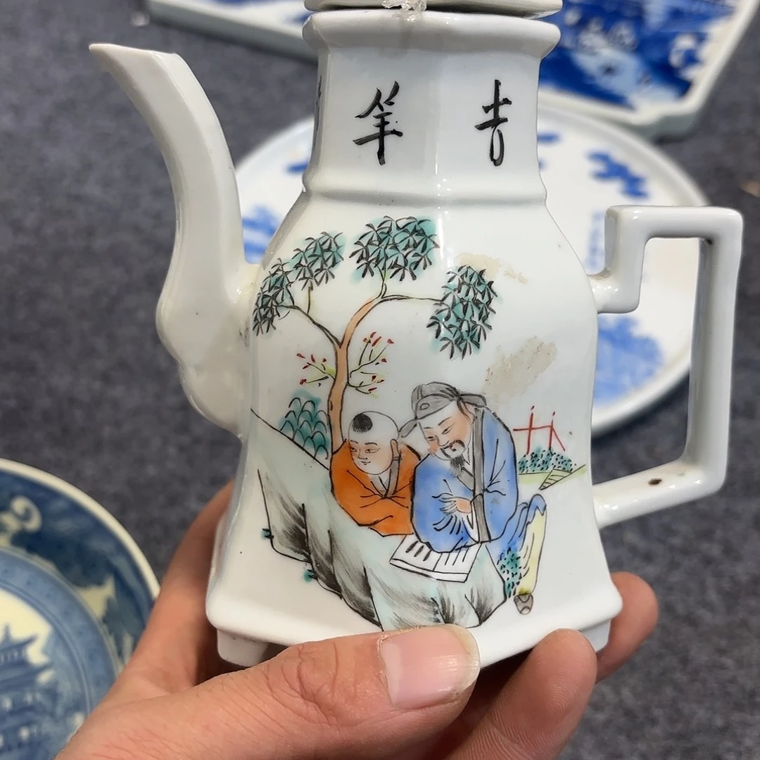 非古董现代工艺品