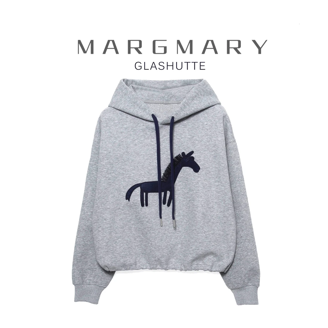 2025春季设计师新款休闲时尚百搭潮流舒适显瘦小马刺绣连帽卫衣