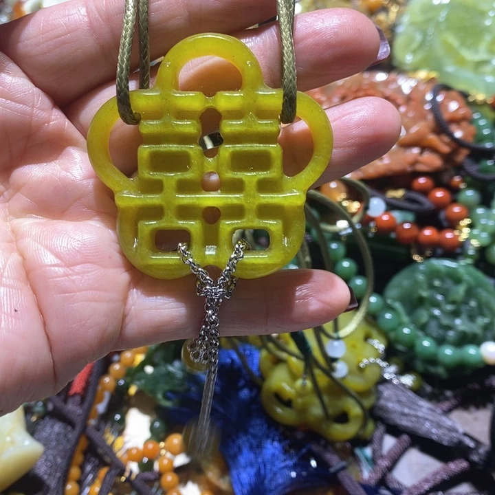 岫玉毛衣链未镶嵌