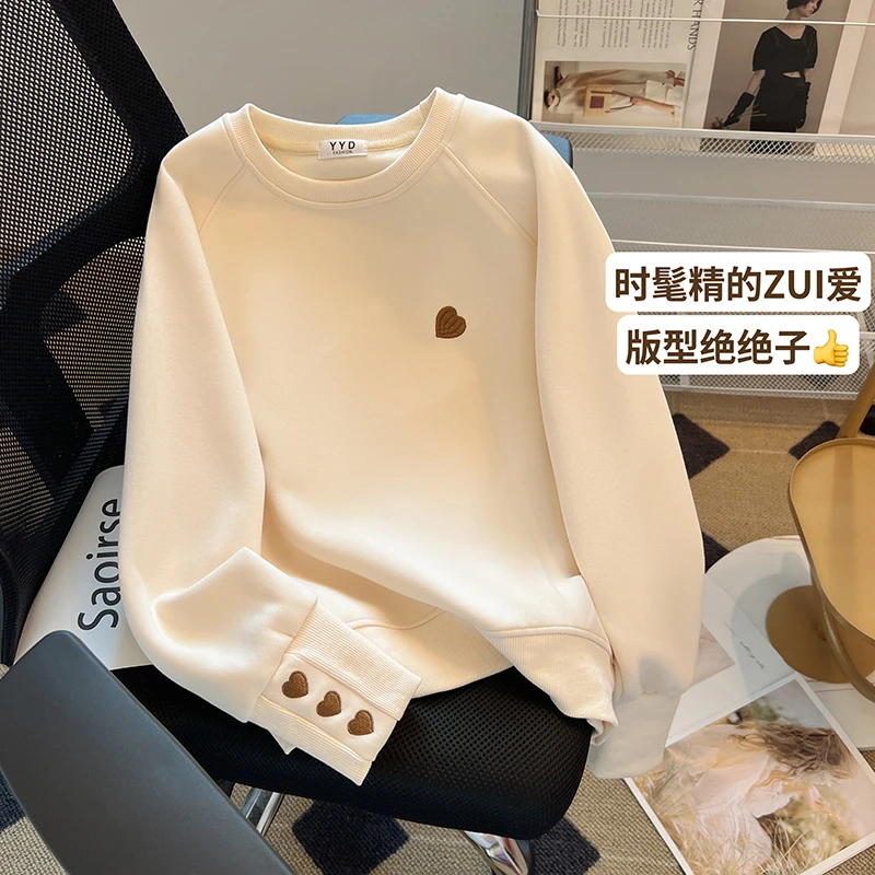 洋气衣服女有新款简约时尚套头卫衣女宽松休闲爱心刺绣气质上