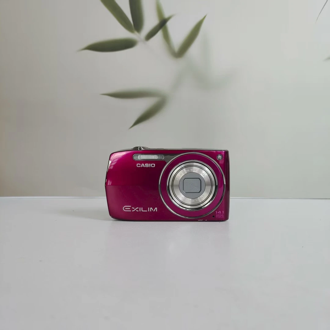 8新 Casio/卡西欧 z2300 ccd相机1400万像素5倍变焦美颜拍摄