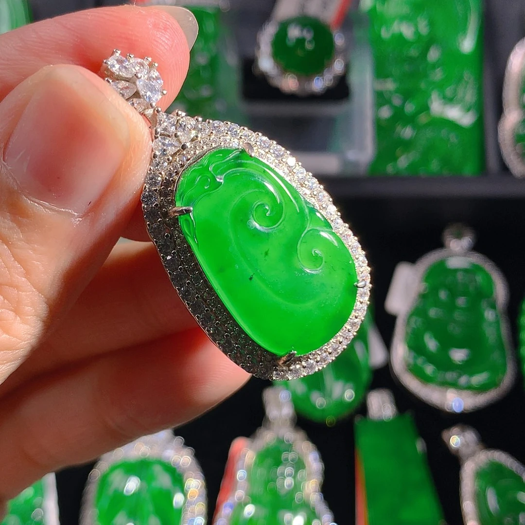 翡翠未镶嵌吊坠(不含链)