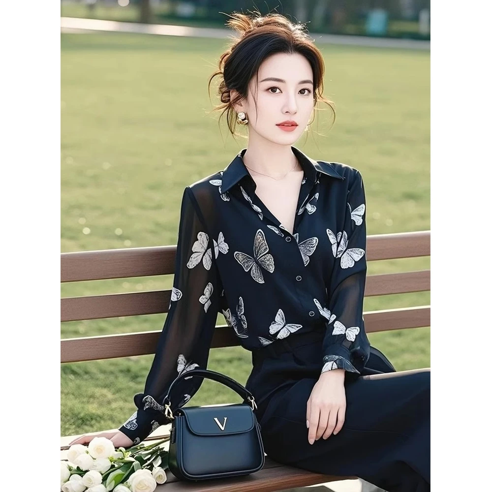 黑色蝴蝶结印花衬衫女早春薄款小众设计感休闲显瘦减龄超好看衬衣