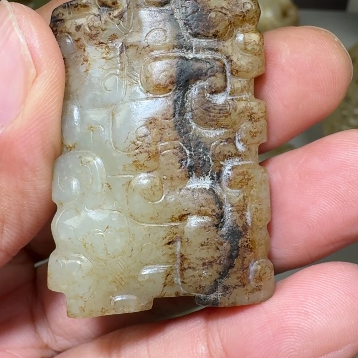 和田玉（糖玉）未镶嵌挂件