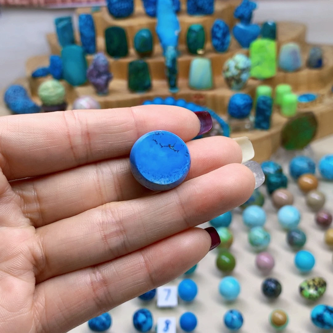 绿松石未镶嵌三彩随行