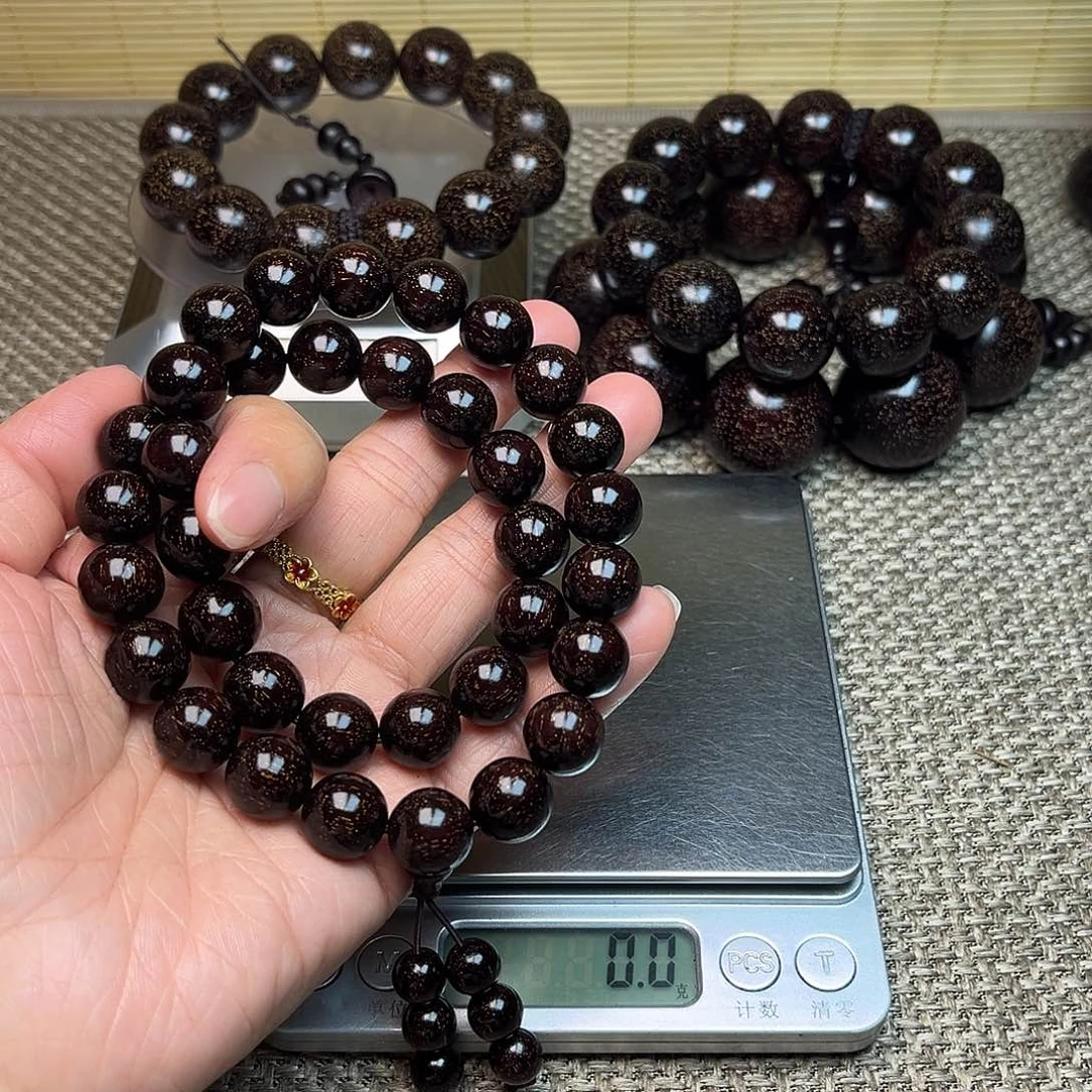 檀香紫檀（小叶紫檀）1.2 手持 满星