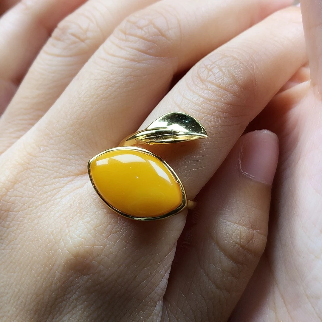 蜜蜡戒指银S925镶嵌戒指