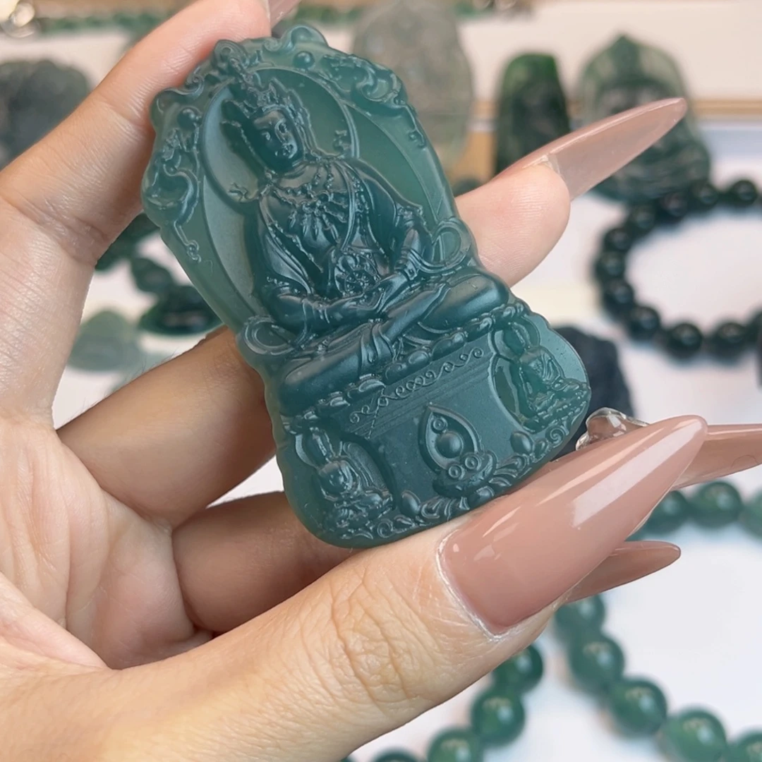 定制翡翠未镶嵌翡翠