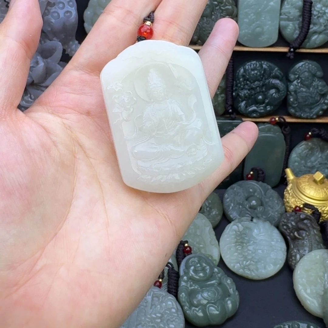 和田玉未镶嵌颈饰