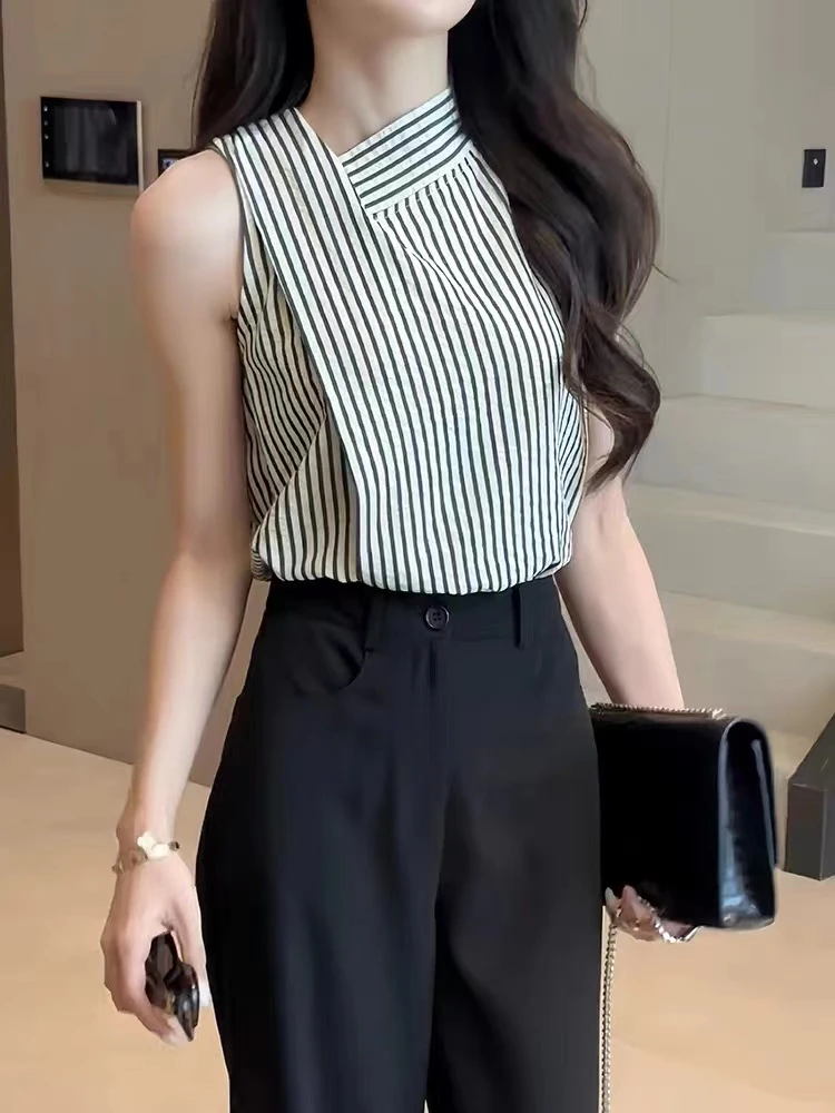 法式气质条纹挂脖吊带背心夏季新款不规则设计感飘带百搭露肩上衣