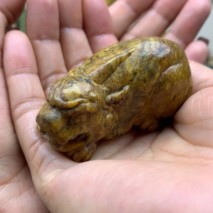 【闪购商品】岫岩河磨玉（透闪石质玉）未镶嵌把件