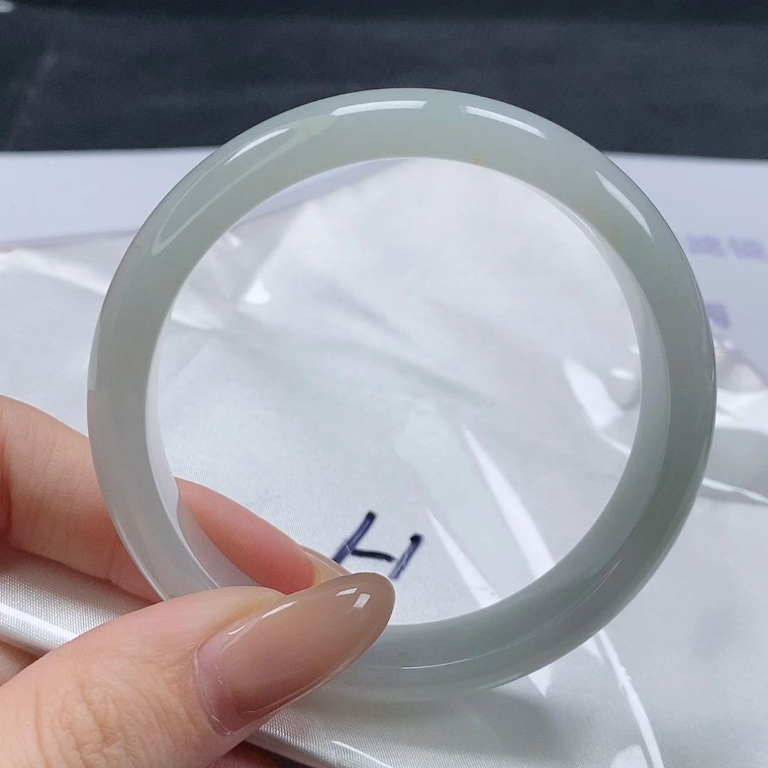 【闪购商品】翡翠手镯未镶嵌402号