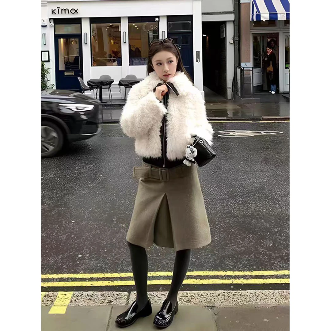 小众炸街高级感女装板栗可可奶白设计感环保毛拼pu皮翻领外套秋冬