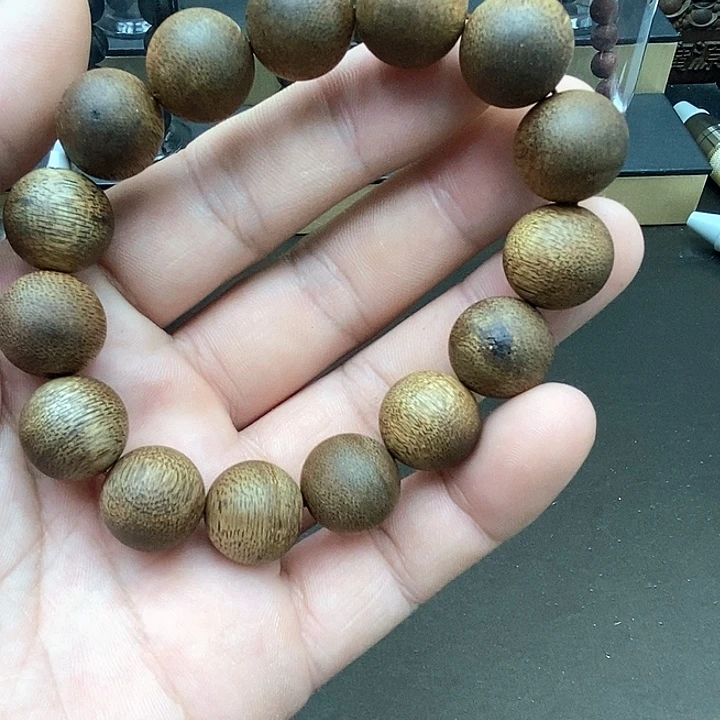 沉香沉香碎屑越南芽庄白奇18