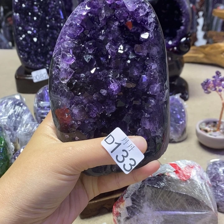 未镶嵌大型摆件（非配饰）水晶