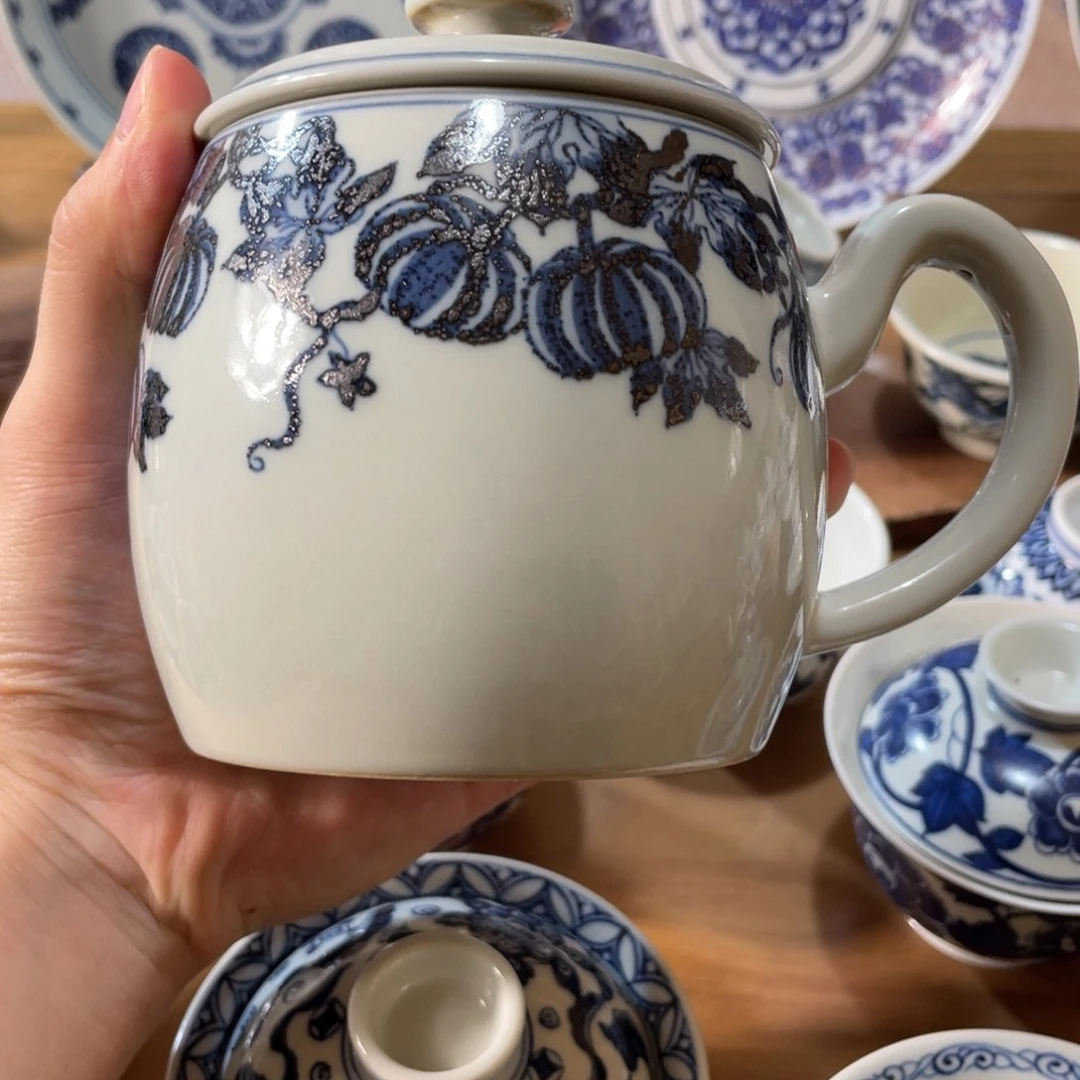 L***n景德镇陶瓷手工手绘