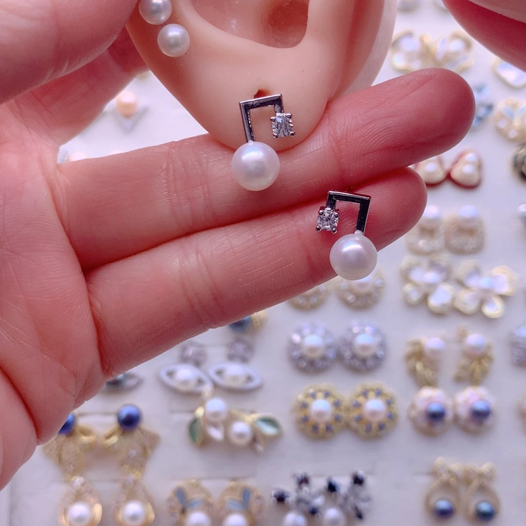 合金淡水珍珠耳饰