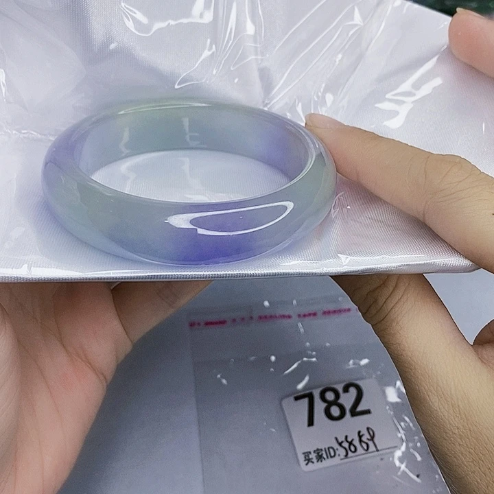 翡翠未镶嵌手镯一图一物实物为准