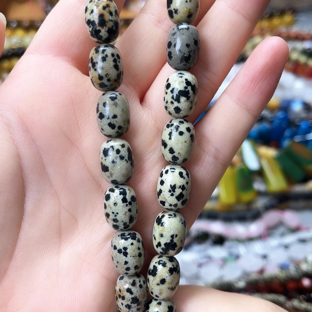 玛瑙/玉髓未镶嵌珠宝半成品斑点石枣珠一条