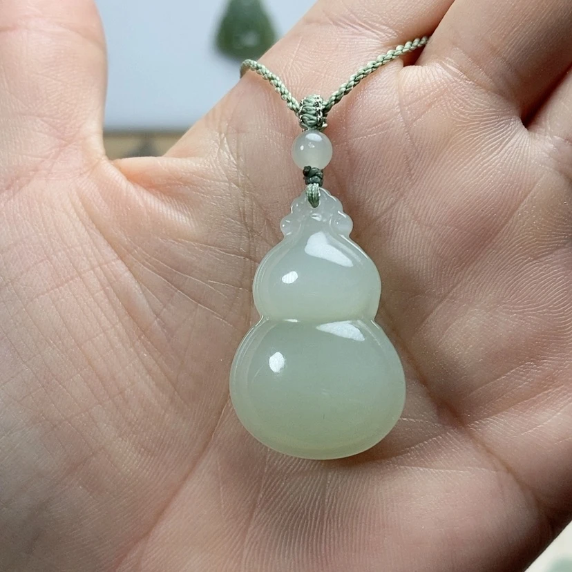 【闪购商品】颈饰未镶嵌和田玉
