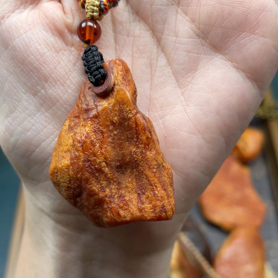 琥珀未镶嵌珠宝奇石