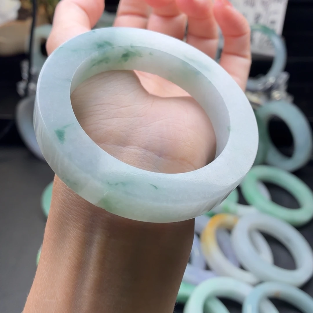 未镶嵌天然缅甸A货翡翠定制翡翠
