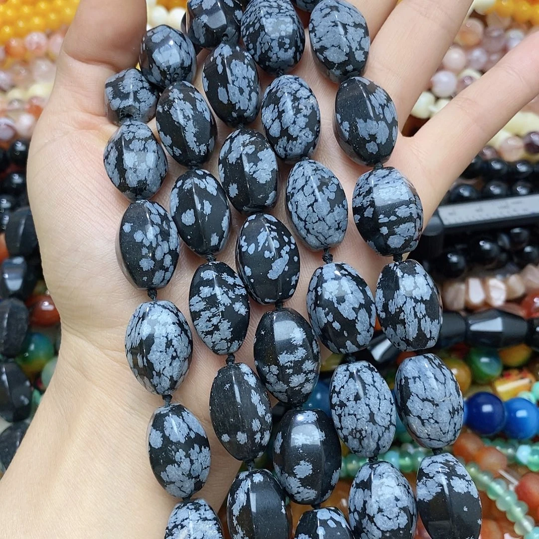 未镶嵌玛瑙/玉髓珠宝半成品雪花石一条