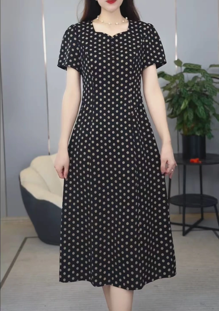 2025夏季新款时尚修身显瘦气质优雅洋气法式连衣裙