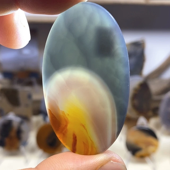 玛瑙/玉髓颈饰未镶嵌