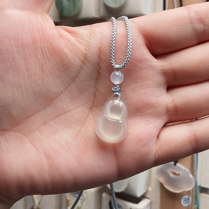 未镶嵌颈饰玛瑙/玉髓