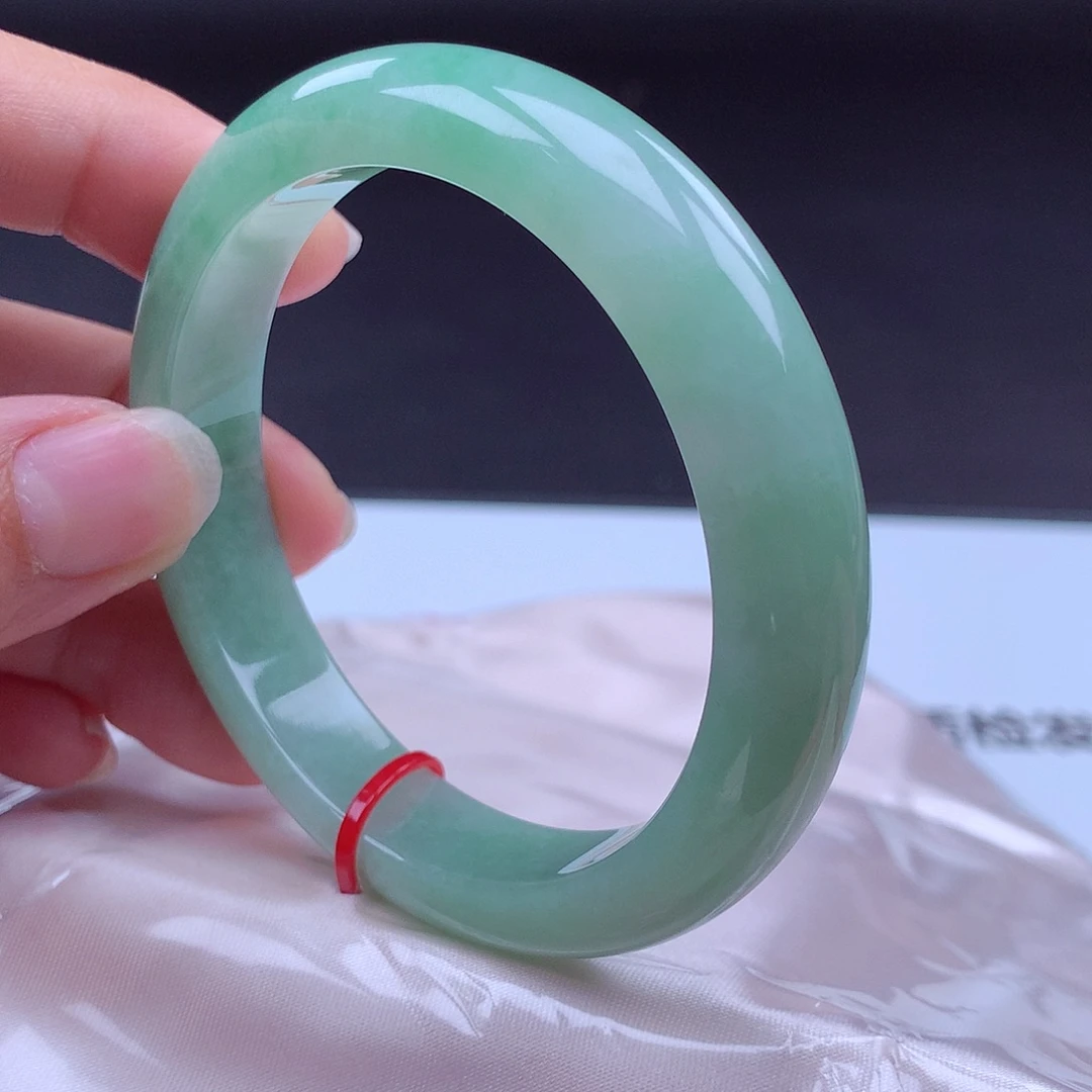 *****翡翠未镶嵌手镯手镯001409