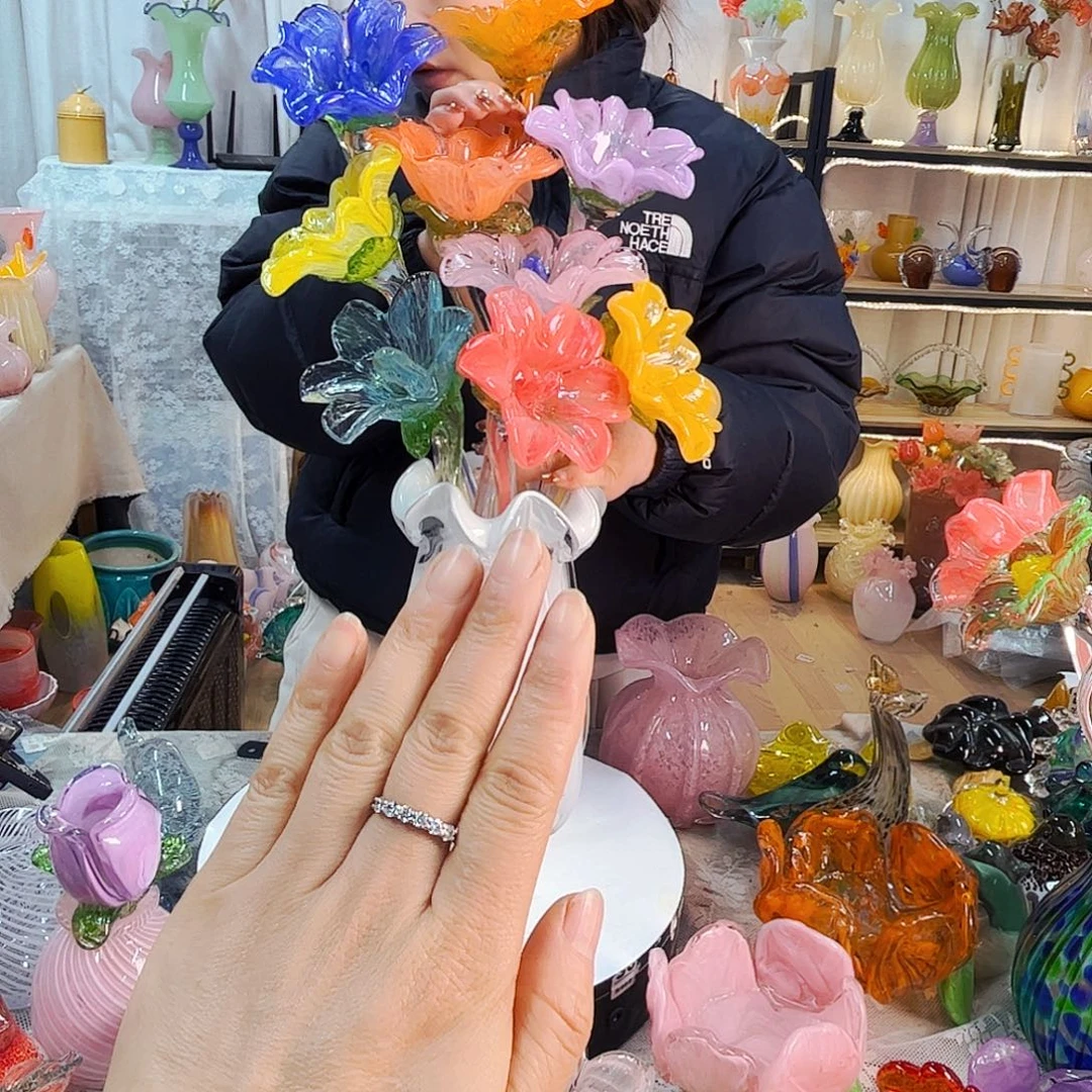 9朵百合家悦琉璃工艺品