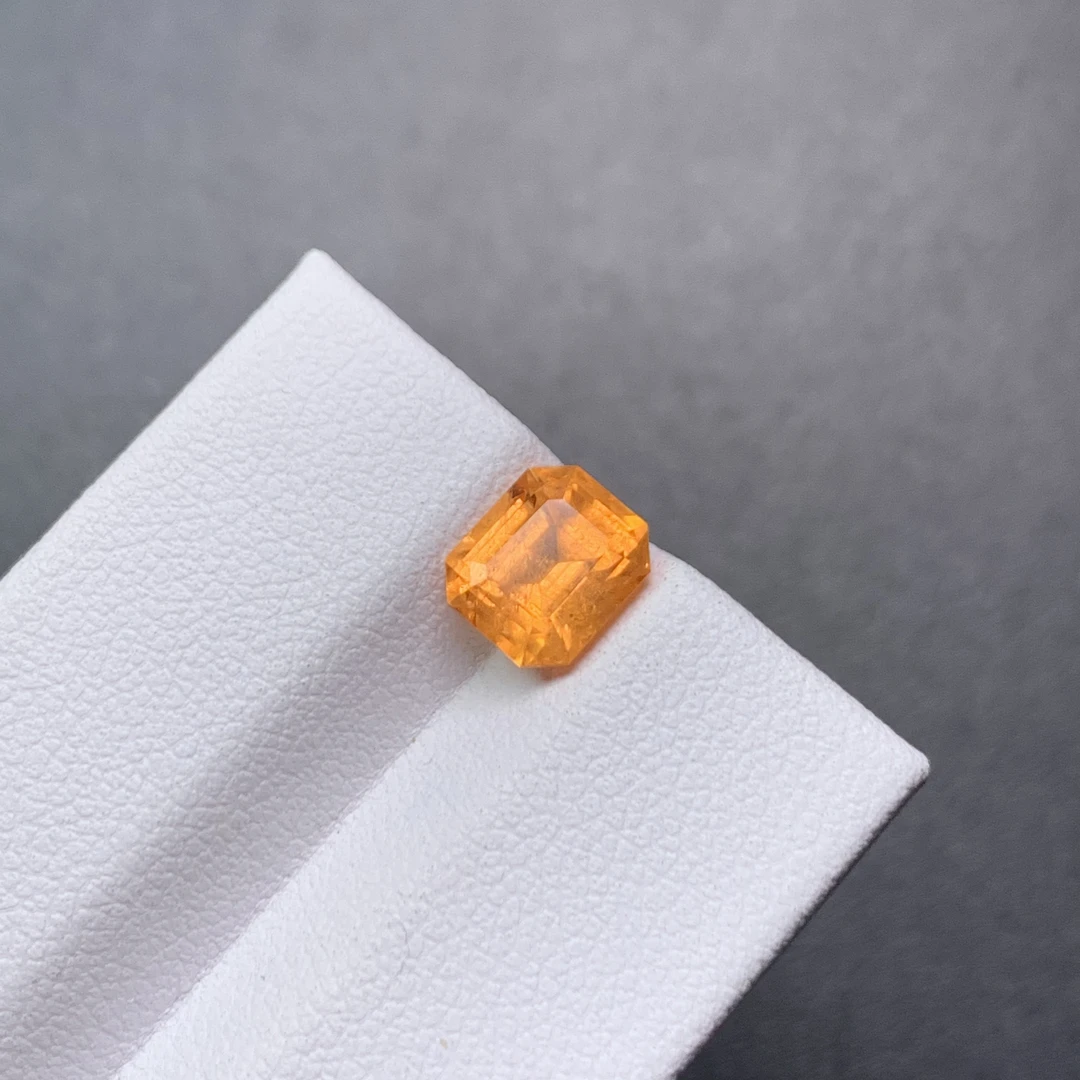 2.39克拉汽水芬达 尼日利亚料 方形6.4x7.5