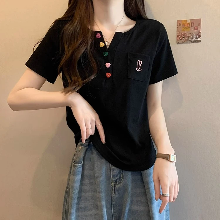 纯欲慵懒风女装夏季正肩短袖t恤女设计感微胖mm显瘦短款v领上衣