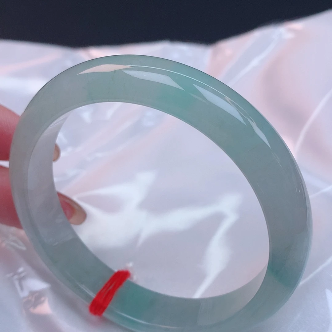 【闪购商品】未镶嵌手镯翡翠X58+