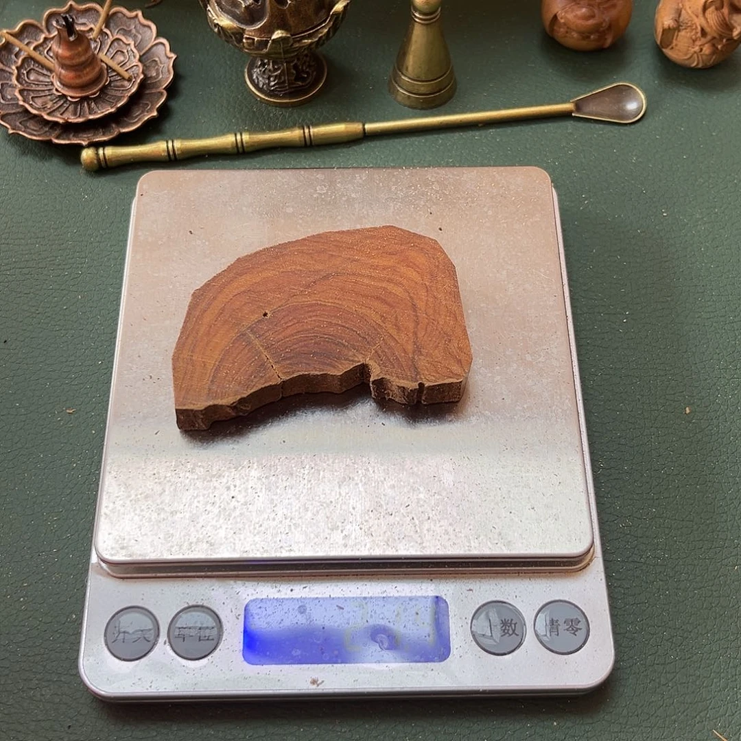 檀香木其他闲****2老山檀香枯枝片片21.4克