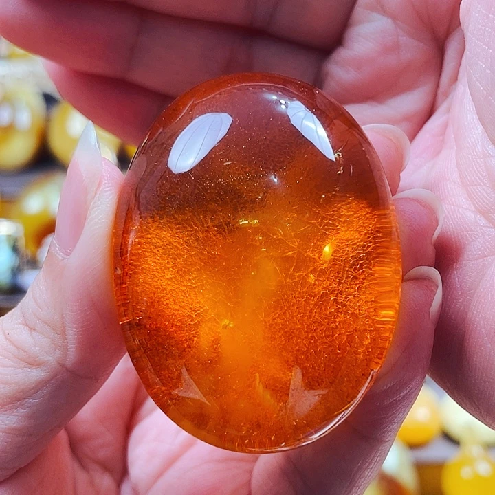 未镶嵌琥珀裸石吊坠